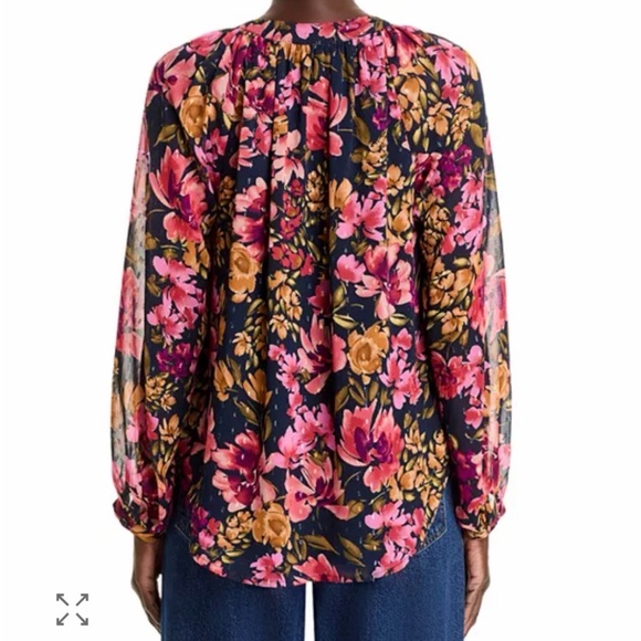 NEW AQUA Floral Button Front Blouse - Exclusive Size Small - Picture 2 of 8